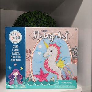 NEW Sea & Do: Seahorse String Art